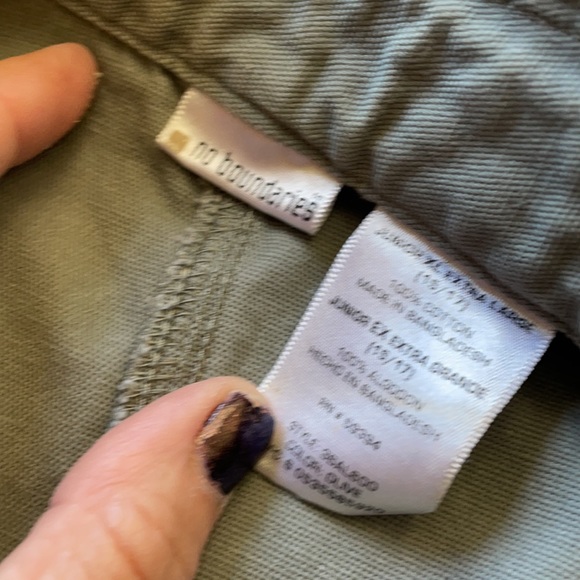 There will be No Boundaries Army like Pea Coat Jacket!! Super cooolllliiiooooo - Picture 3 of 4